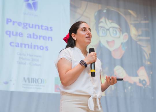 Colbún junto a la Municipalidad de Taltal impulsan liderazgo femenino